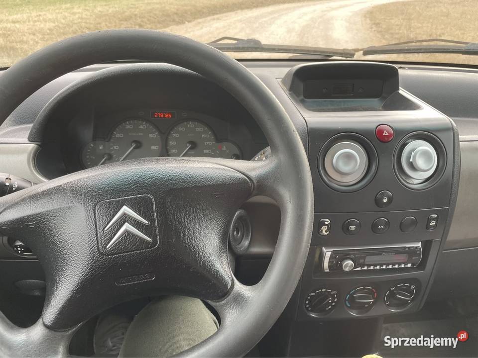 Citroen berlingo 16hdi 5os 2007r Klima Hak 272878km