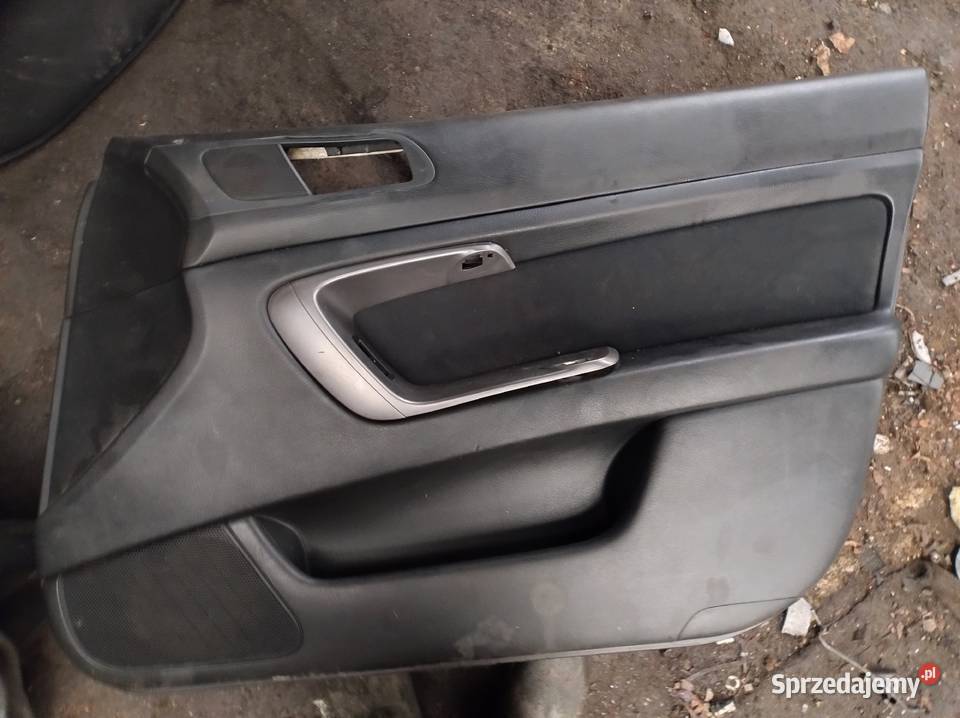 SUBARU LEGACY IV combi boczek drzwi boczki Kielce