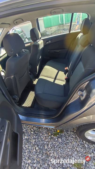 Opel Astra H 2008 226 przebieg 19 Ctdi Diesel 1900cm3 Bielsko-Biała