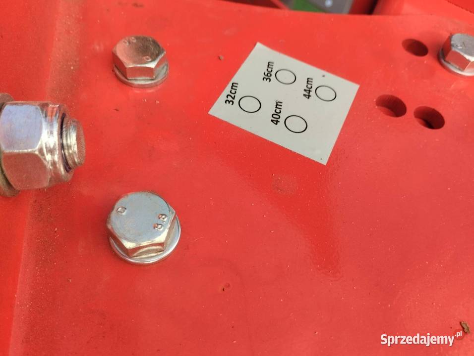 Pług obrotowy 4 skibowy jednobelkowy EUROMASZ Barchaczów sprzedam