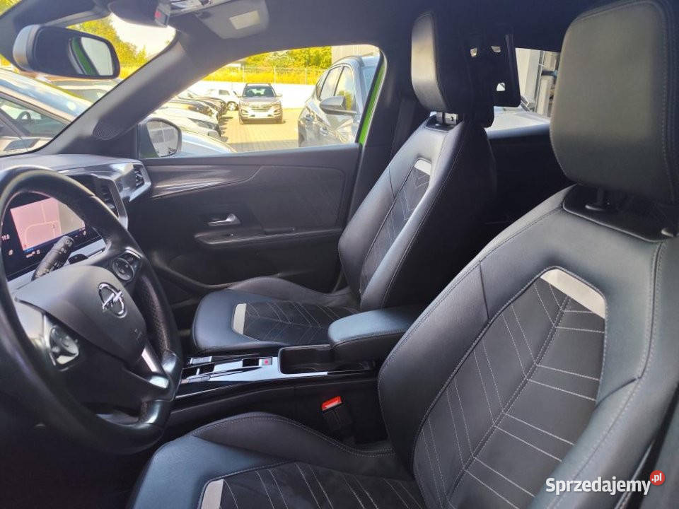 Opel Mokka 2022r salon ASO bezwypadkowy bogata Kraków
