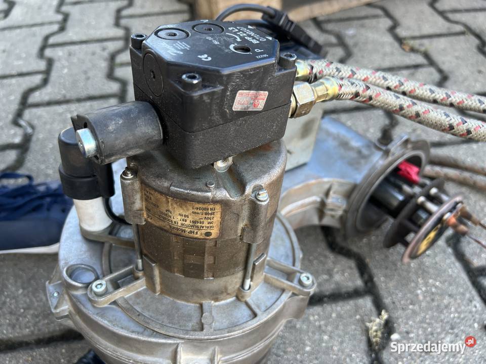 Kocioł olejowy BUDERUS G115 BE 9242EWG Sieradz