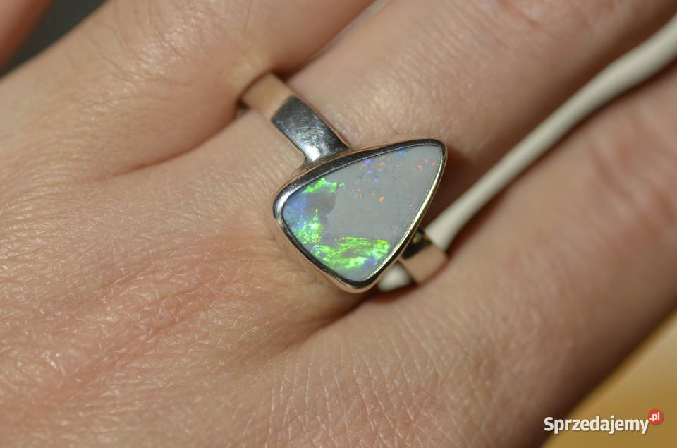 duży australijski opal pierścionek mazowieckie Warszawa sprzedam