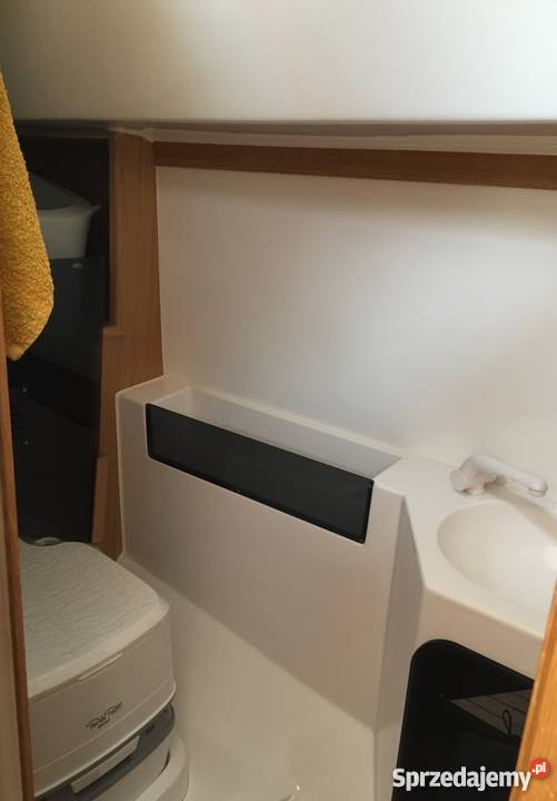 Czarter jachtu Phobos 245 last minute podkarpackie Polańczyk