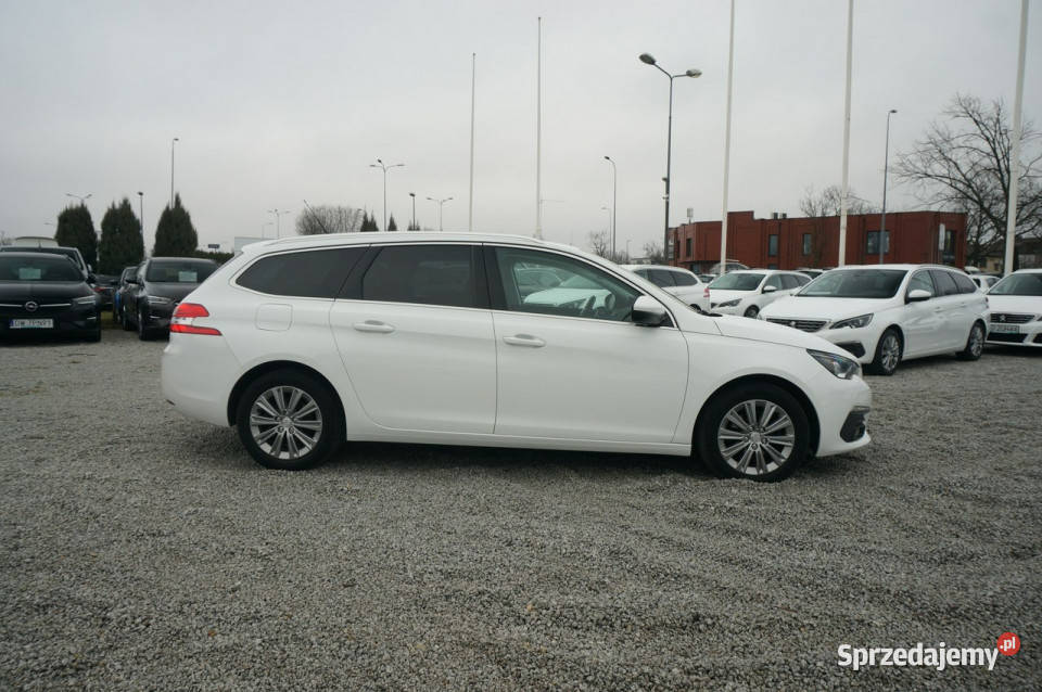 Peugeot 308 15 BlueHDi130 Allure Pack Salon Fvat diesel Poznań