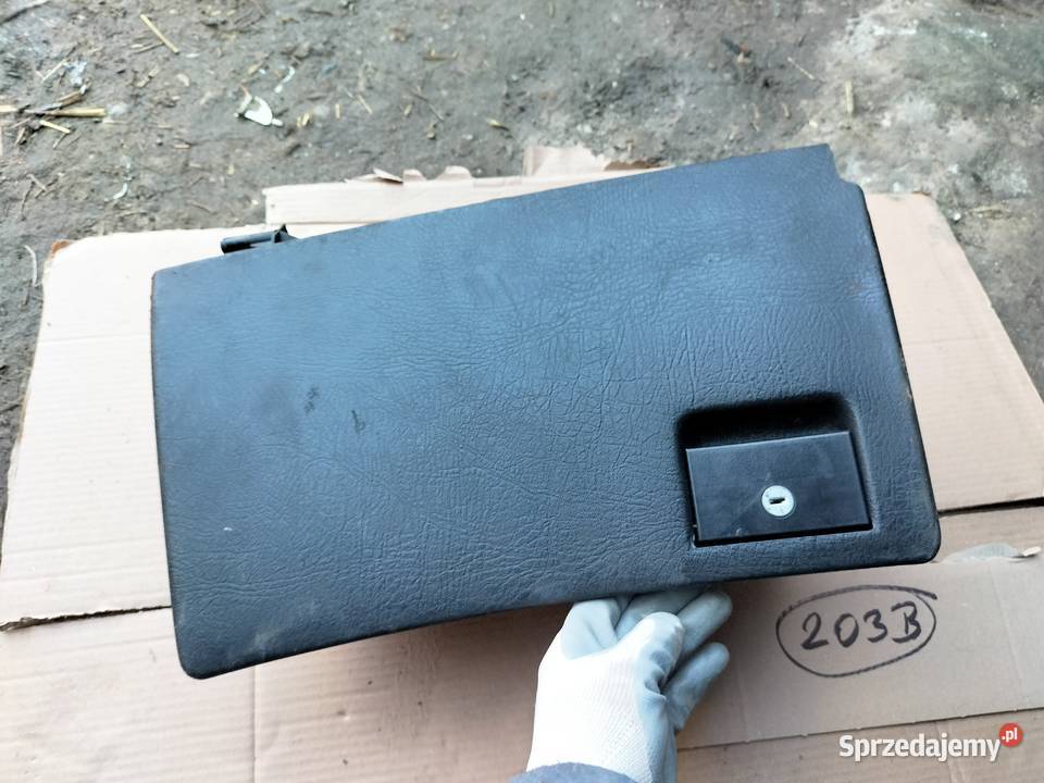 AUDI 80 B4 80B4 SCHOWEK PASAŻERA Kamień-Kolonia