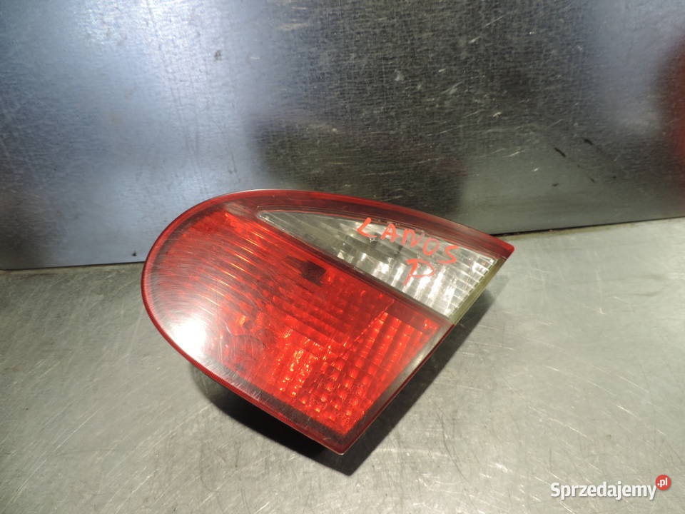 LAMPA PRAWY TYŁ W KLAPĘ DAEWOO LANOS SEDAN Nowy Sącz