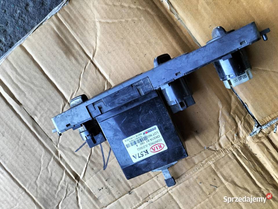 Panel nawiewu klimatyzacji KIA CARNIVAL KIA K57A panele sterowania, przełączniki Kamień-Kolonia