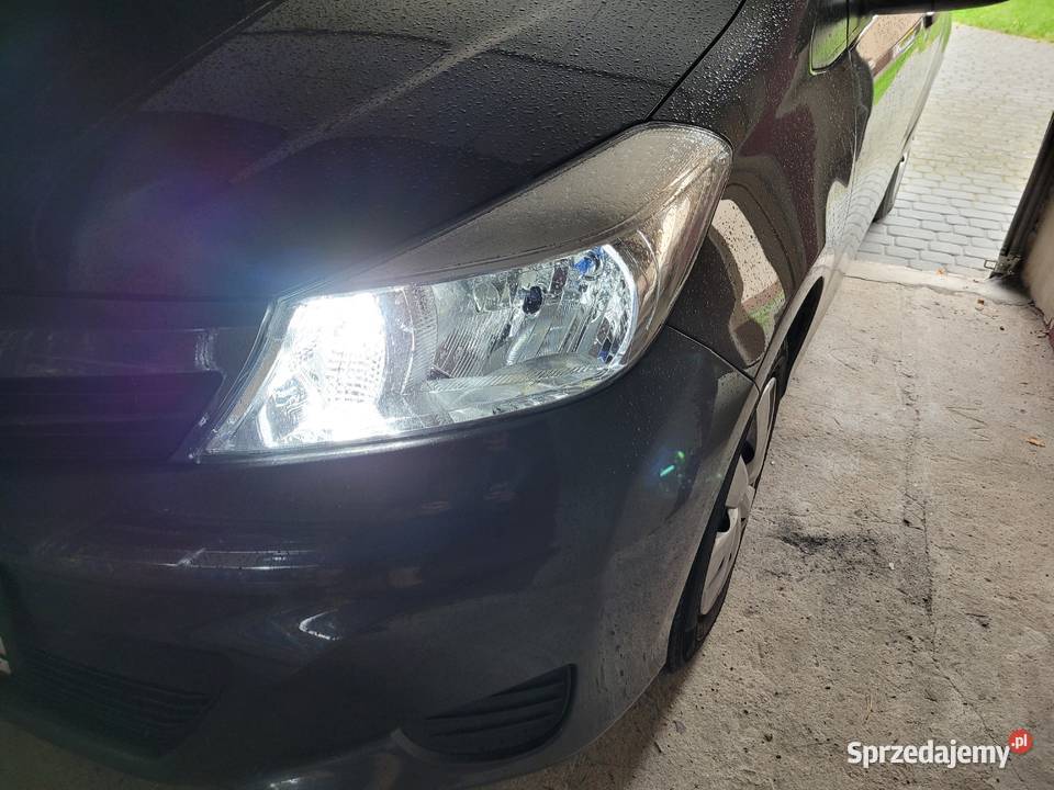 Sprzedam toyotę yaris Warszawa