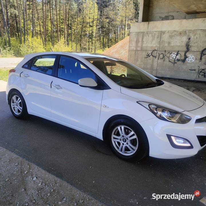 Sprzedam Hyundai i30 biały Hyundai