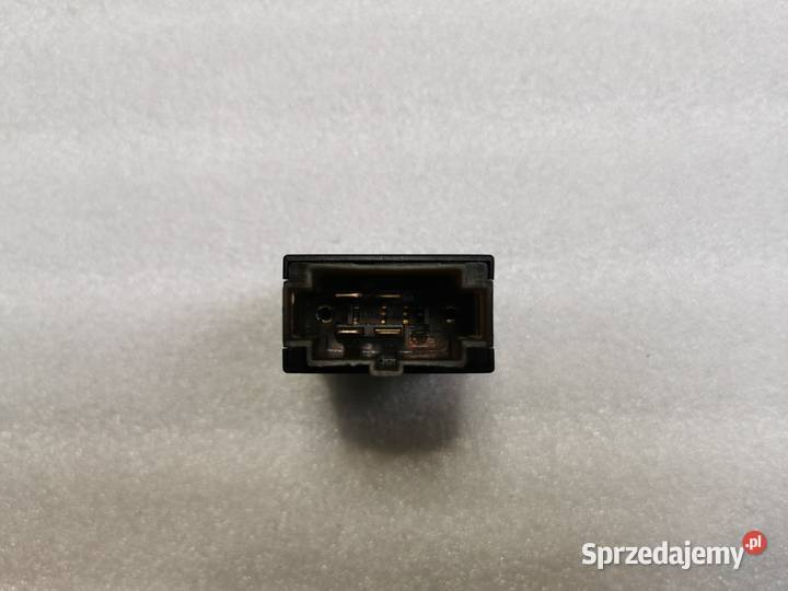 Przełącznik Włącznik Podgrzewania Szyby Skoda Wyszków