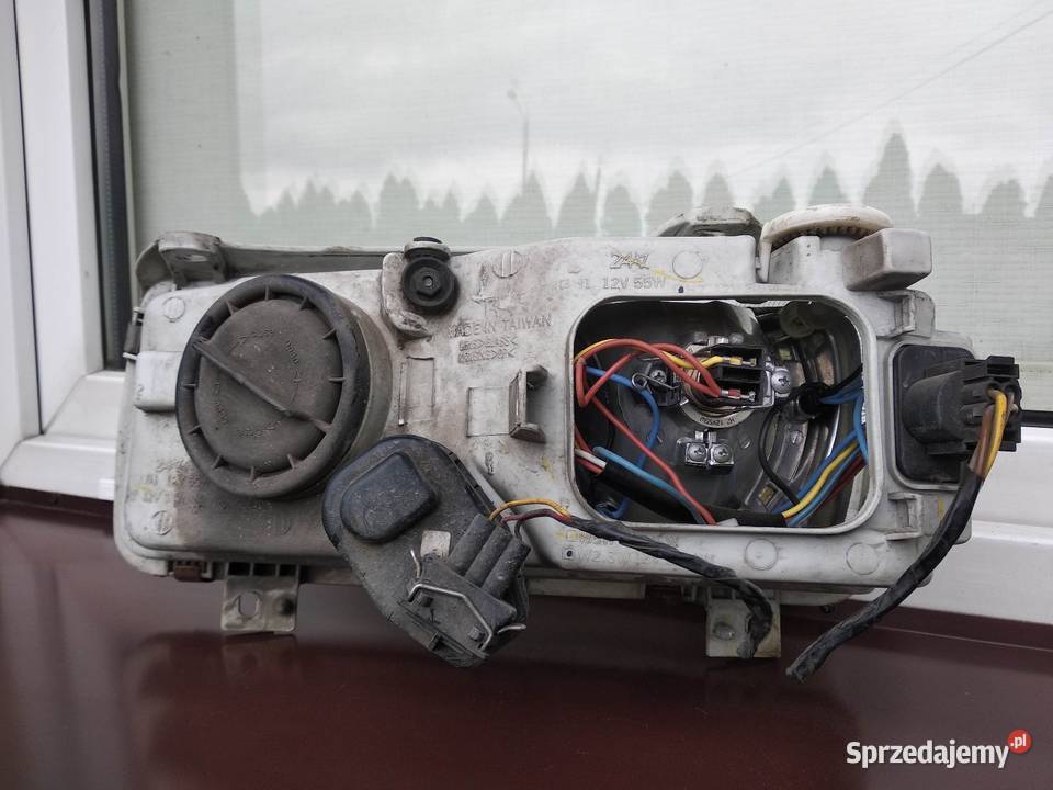 VW Passat B4 lampy przednie prawa lewa komplet osobowe Sieradz sprzedam