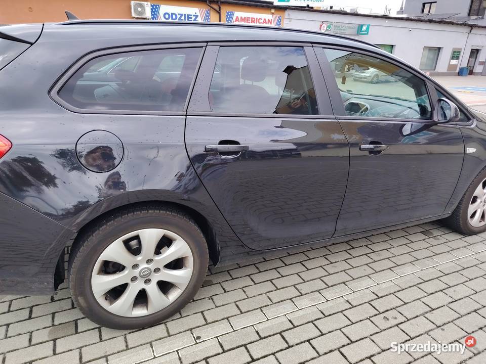 Opel Astra Sport kombi 2015 małopolskie Tarnów
