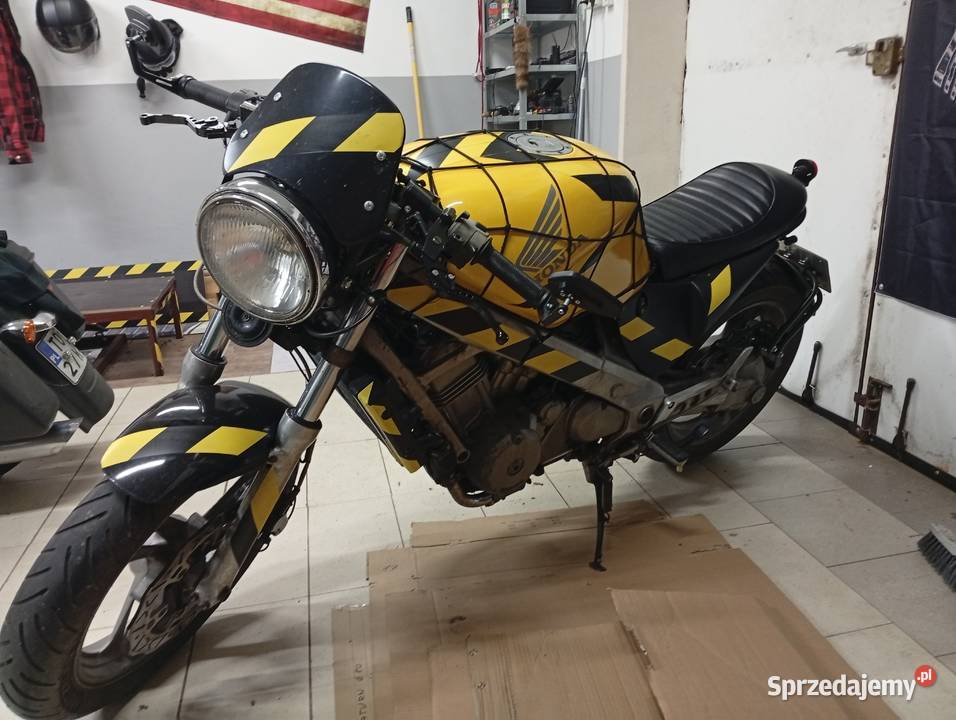 Honda NTV 650 Cafe racer Ożarów sprzedam