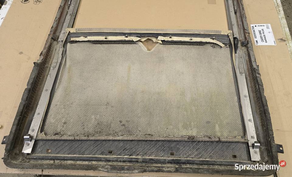 Szyberdach Mercedes W123 Sedan Dachy Wrocław