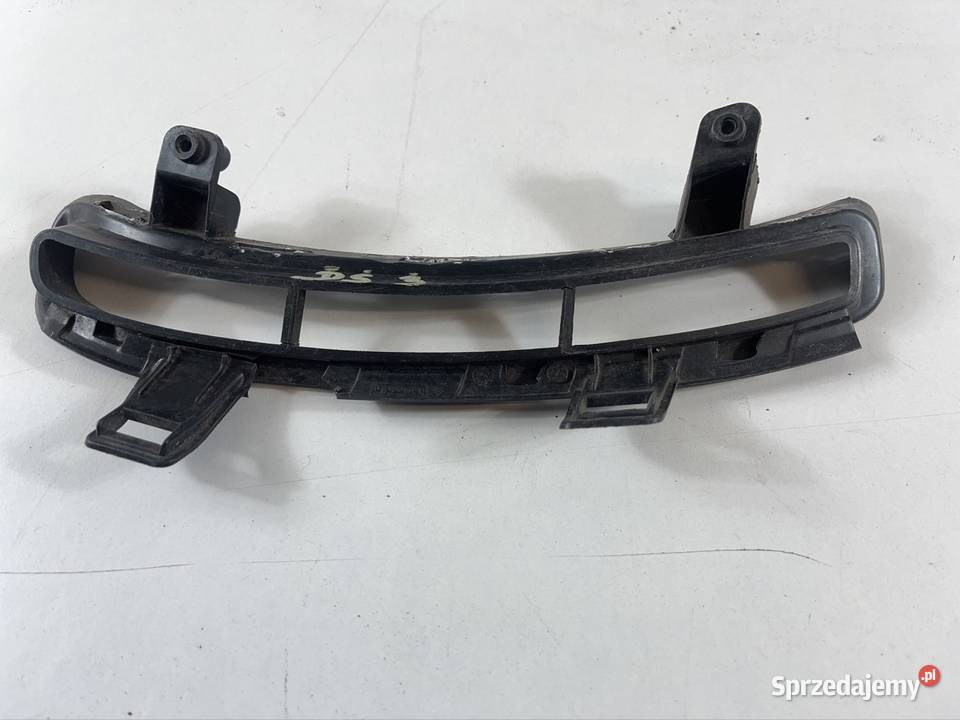 CITROEN DS3 09 RAMKA MOCOWANIE PRAWE 9672239677 osobowe wielkopolskie Międzychód sprzedam