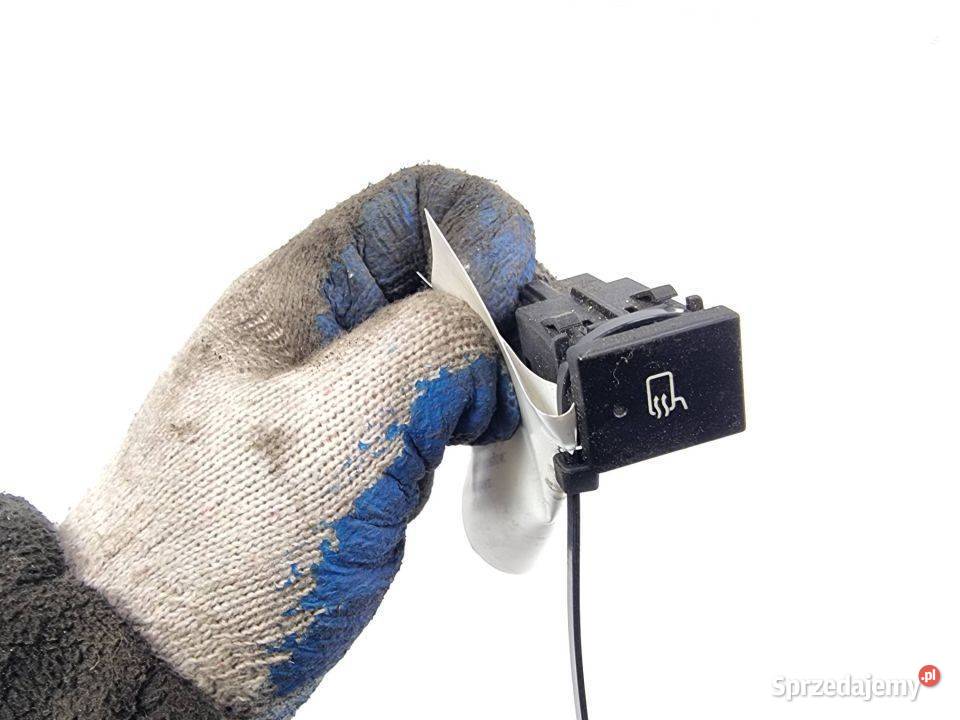 PRZYCISK IVECO DAILY 50C35 5801527940 Lipno sprzedam