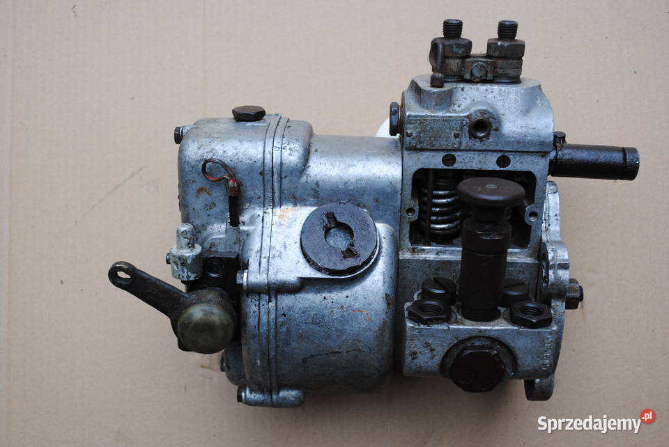 Pompa wtryskowa Ursus c325c328 Błonie