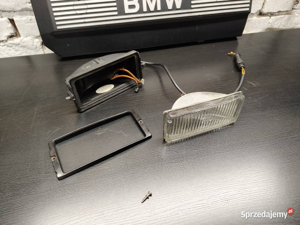 Bmw e28 halogen hella obudowa kompletny osobowe Aleksandrów Łódzki