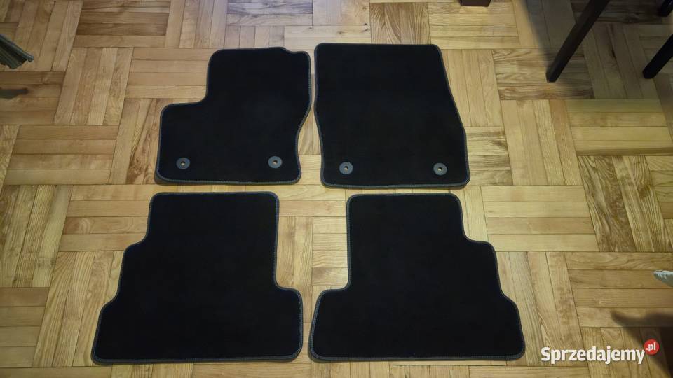Dywaniki welurowe ford kuga mk2 Skomielna Biała