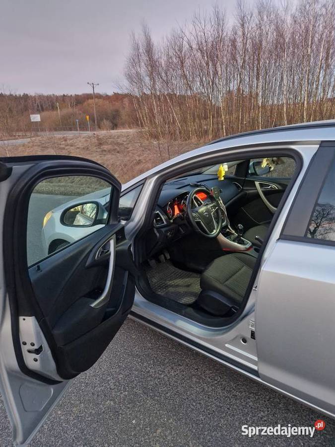 Opel astra j 2011r 17 110 Kostrzyn