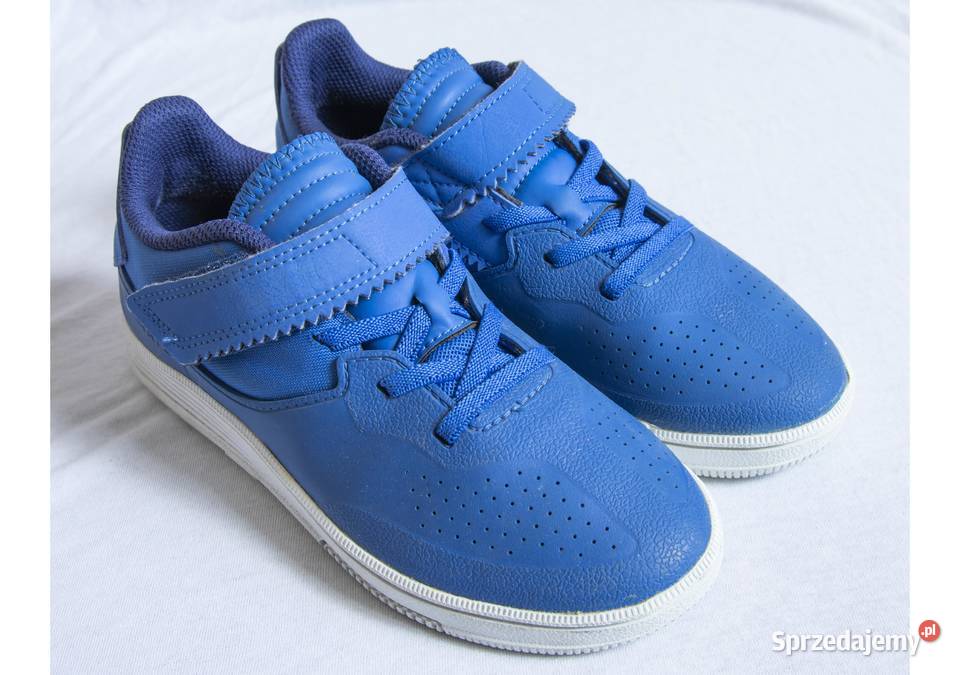 Buty do piłki nożnej halowej Decathlon Barrio Rozmiar 33 pomorskie Gdańsk sprzedam
