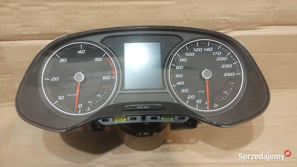 Licznik Zegary Seat Leon 5F III Europa 20Tdi Liczniki i zegary