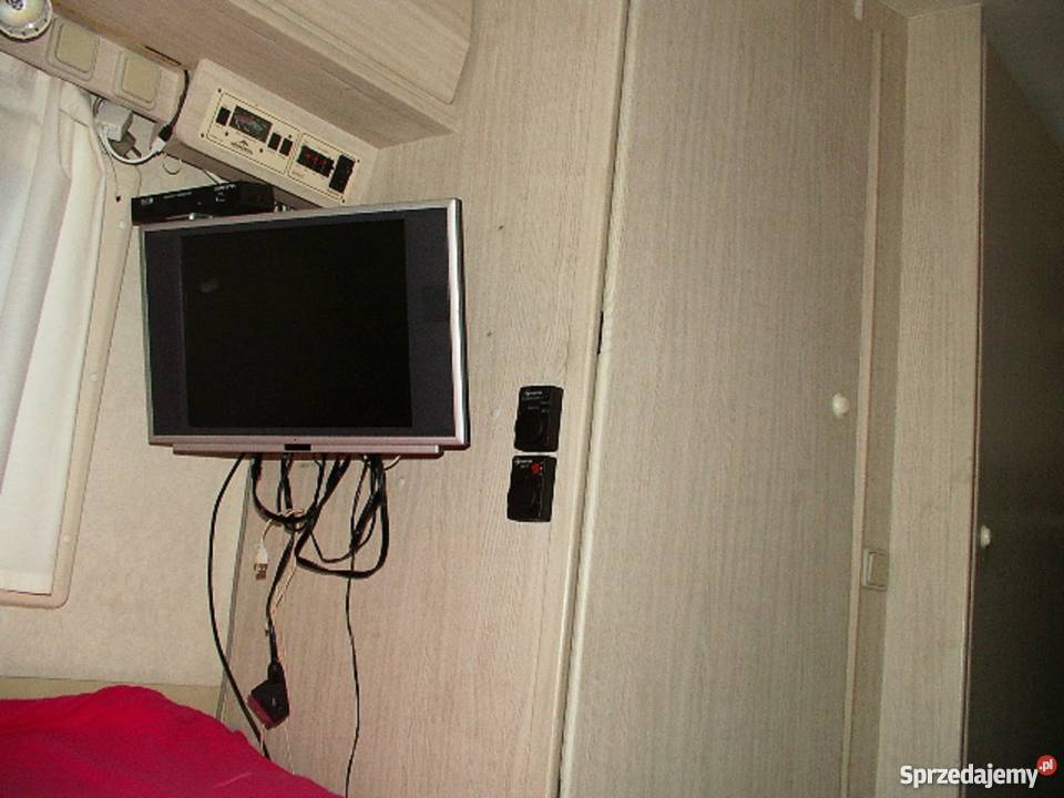 Ładny zadbany kamper Ford Transit Złota