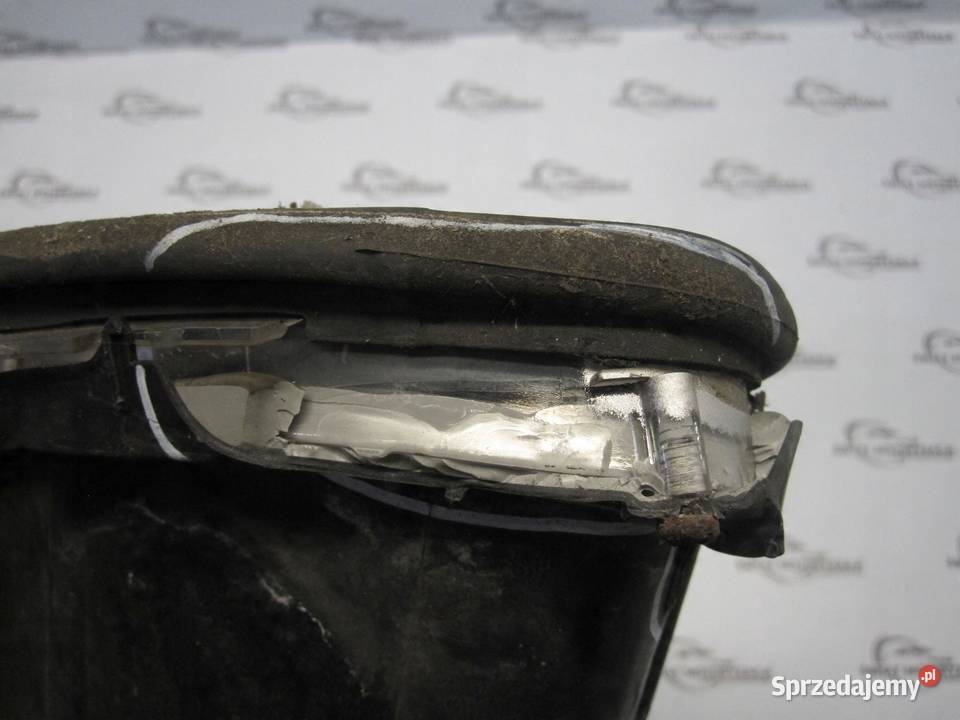 LEXUS GS II 01r lampa prawa przód 30233A 30234A osobowe