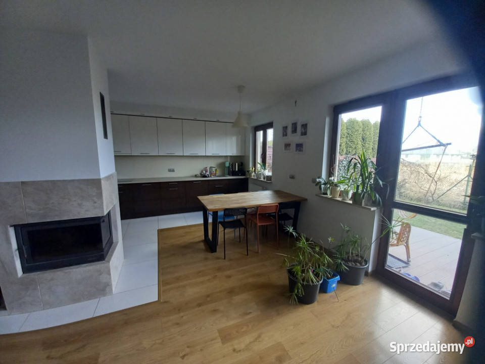 Sprzedam 6pokojowy dom szeregowy w Wieliczce