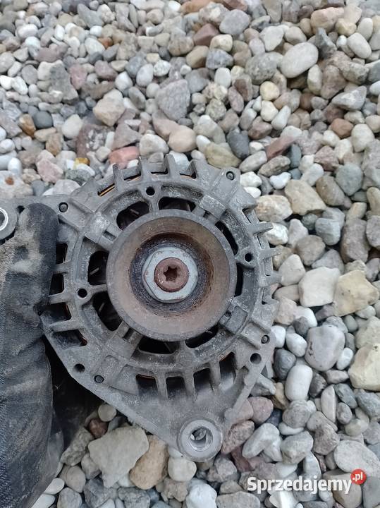 Alternator Valeo passat B5 audi a4 b5 16 18 Wyrzysk sprzedam