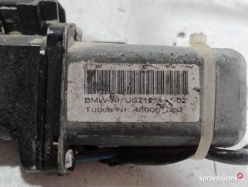 SILNICZEK DOMYKANIA KLAPY BMW E61
