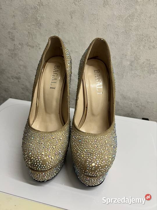 Szpilki z krzystałkami inna mazowieckie