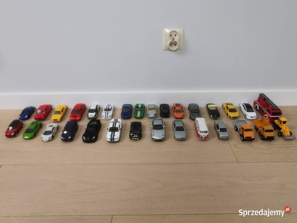 Zestaw Mix Modeli Samochodzików Welly Bburago