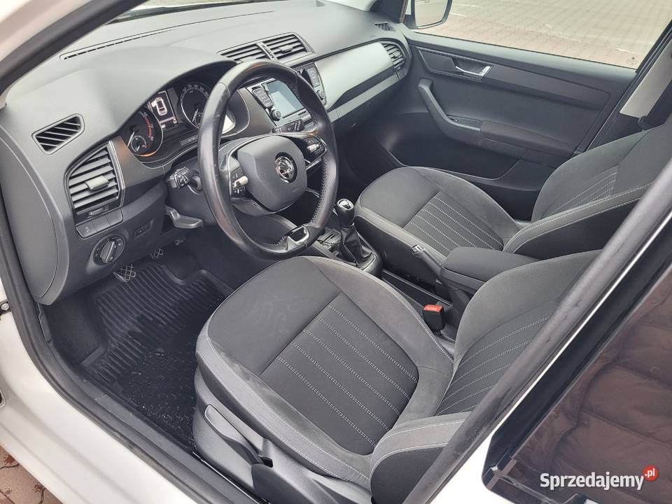 Skoda Fabia III Skoda Fabia 10 TSI Style 110 elektryczne szyby sprzedam