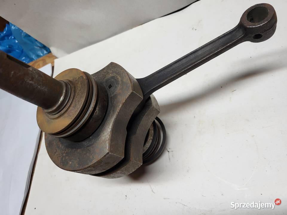 Dzik 2 21 fabr nowy wał korbowy S261C WSM typ Chodzież