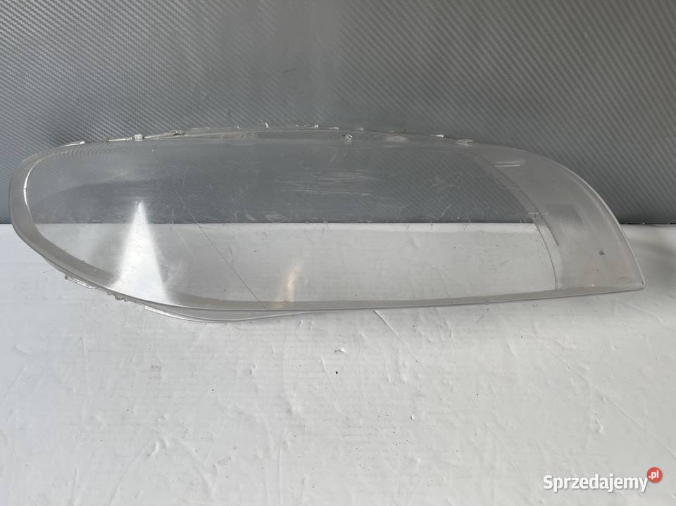 VOLVO XC 70 S80 PRAWY KLOSZ LAMPY ORYGINAŁ Oświetlenie Ostroróg
