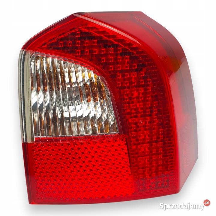 LAMPA PRAWA Volvo V70 III XC70 20072013 tylna Chełm