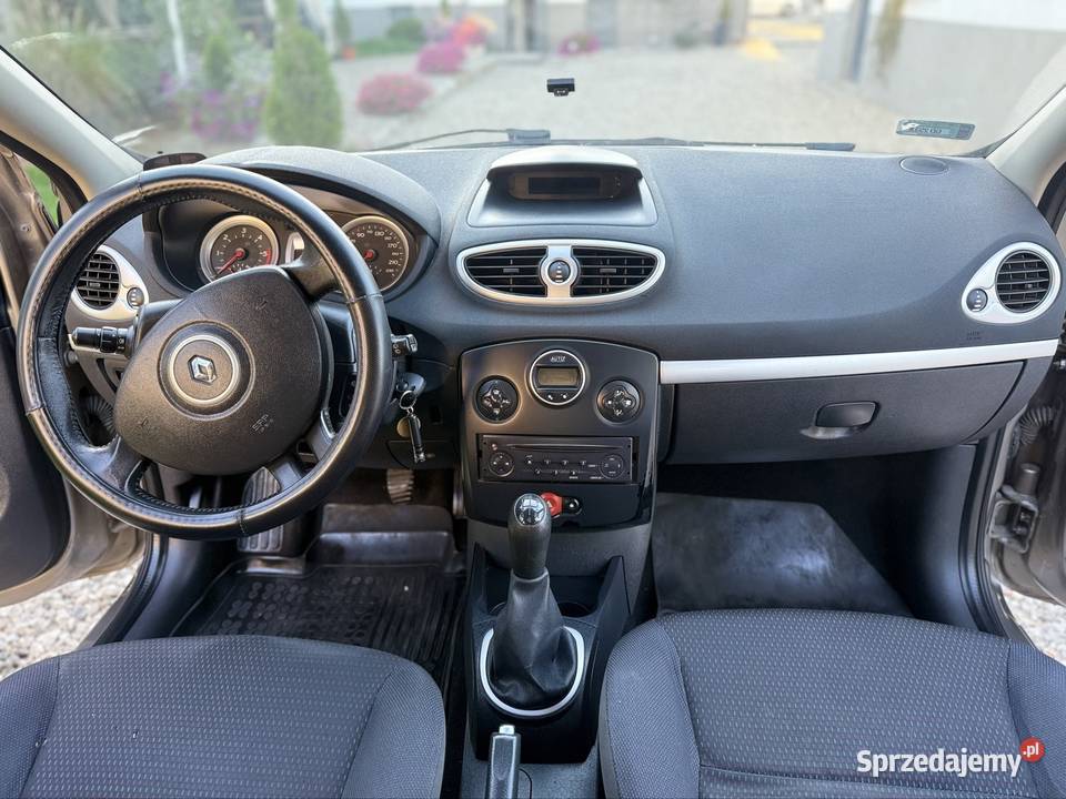 Renault Clio III Grandtour 200 przebieg Września
