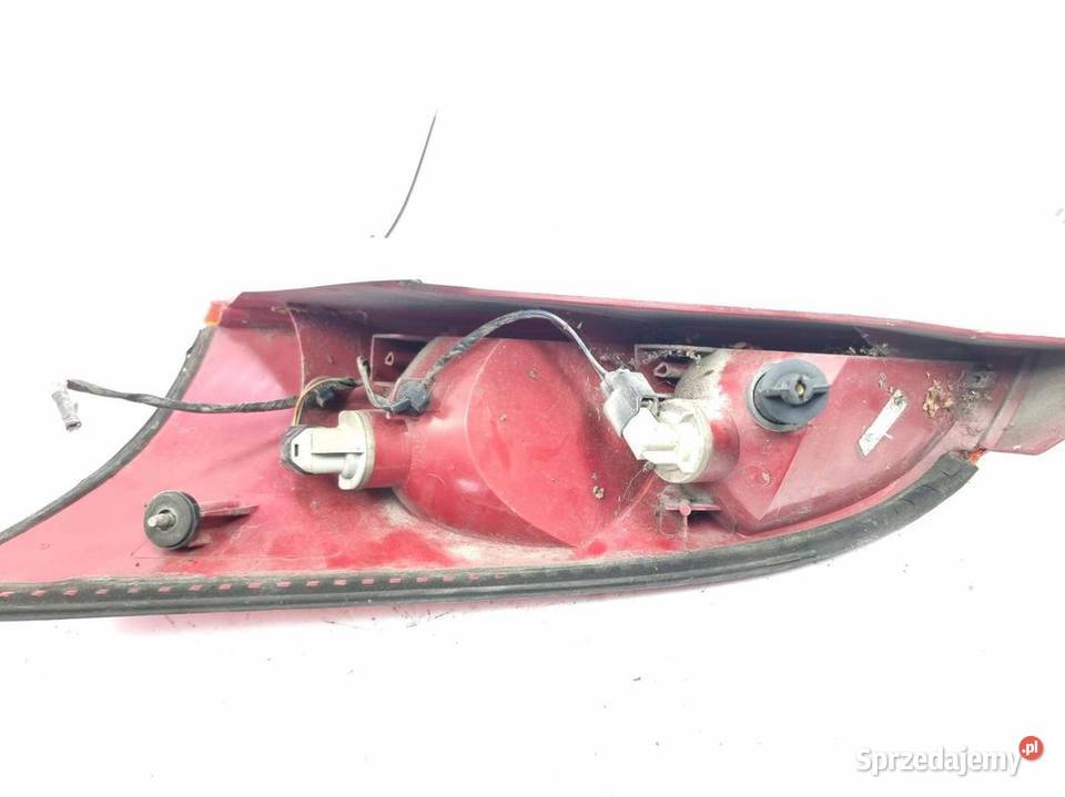 LAMPA PRAWA TYŁ FORD FOCUS MK1 Lipno