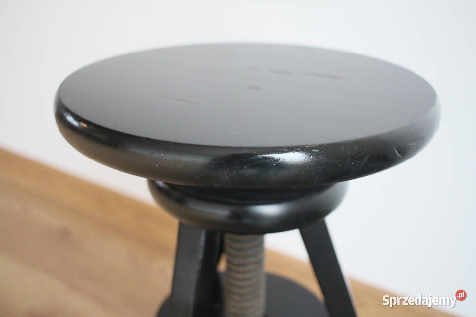 Taboret do pianina z regulowaną wysokością sprzedam