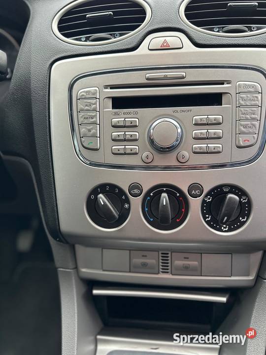 FORD FOCUS KOMBI MK2 16 16V 116 Kombi Haczów