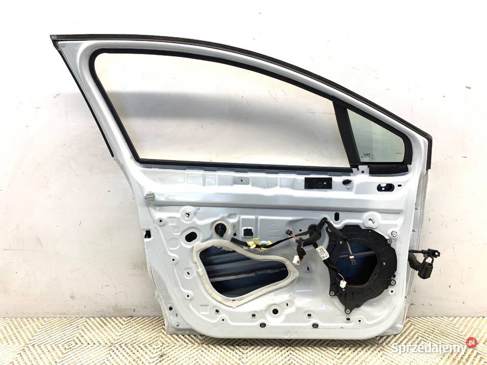 DRZWI LEWY PRZÓD RENAULT CLIO IV Hatchback BIAŁY Drzwi