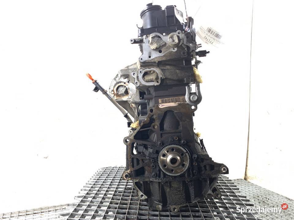 SILNIK VW 16 90 CAY POLO V