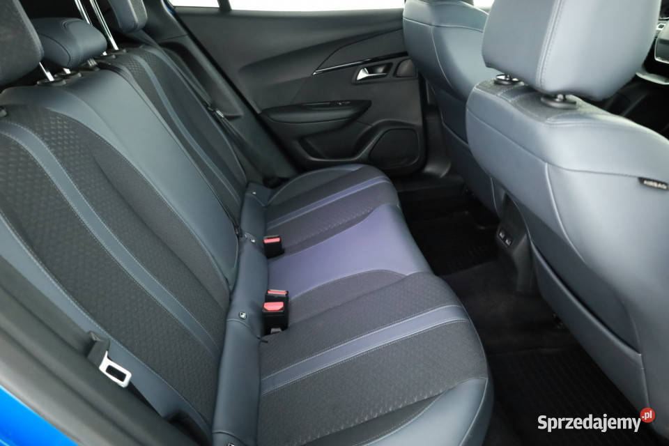 Peugeot 2008 12 PureTech mazowieckie