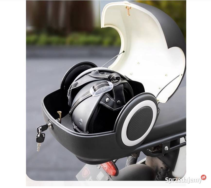 KUFER BAGAŻOWY CENTRALNY CZARNY Z PŁYTĄ