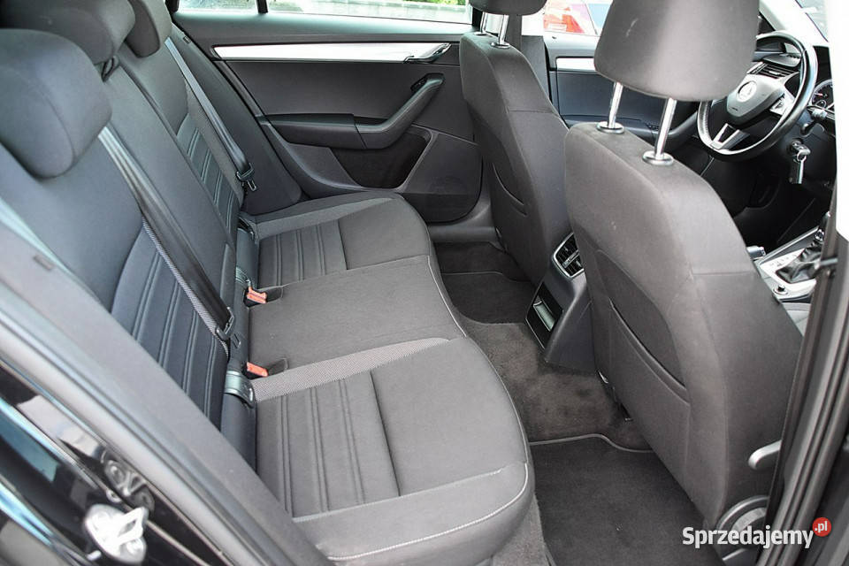 koda Octavia 16TDI 115 DSG Navi Led Gwarancja światła do jazdy dziennej Nowe Kucice sprzedam