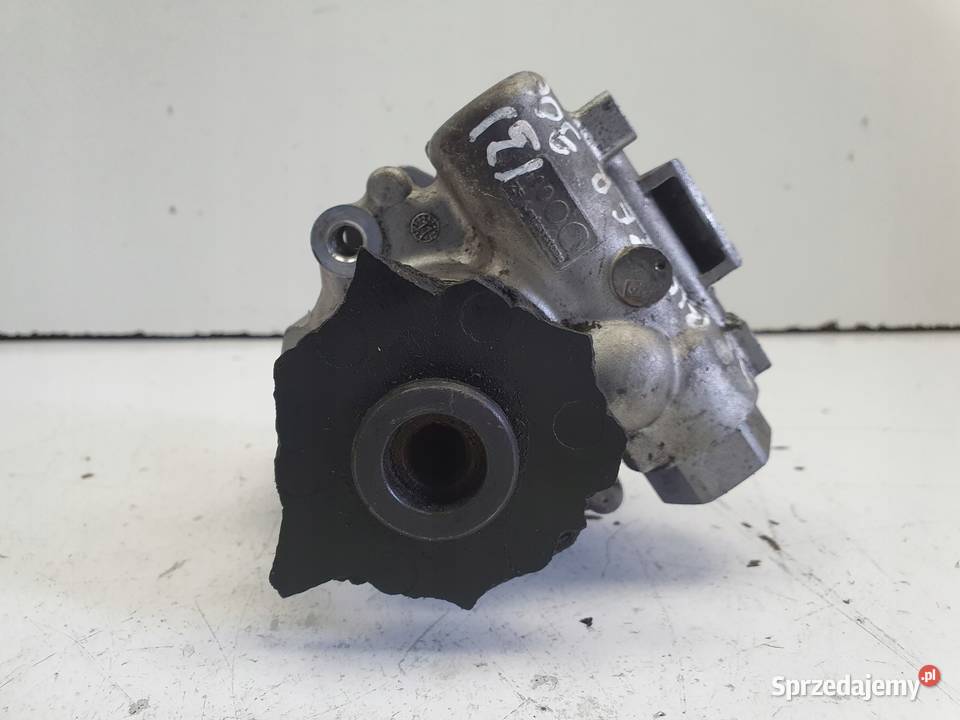 Mercedes Sprinter 906 22 CDI POMPA WSPOMAGANIA osobowe