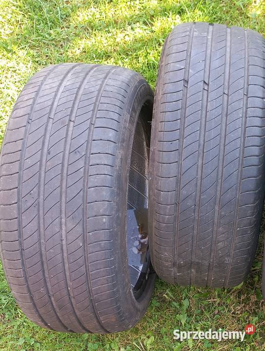 Michelin 22545 R17 2