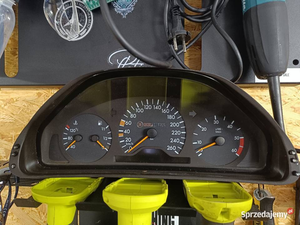 Licznik zegary Mercedes w210 alabrabus ładny